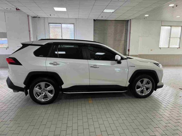 RAV4 2.5HV 4WD  第4張相片