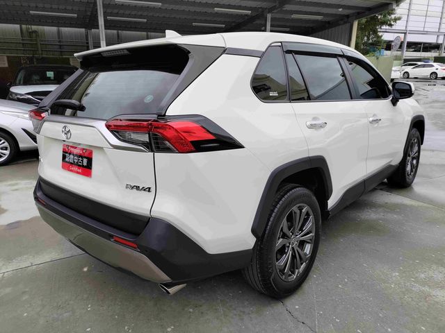 RAV4 2.0  第5張相片