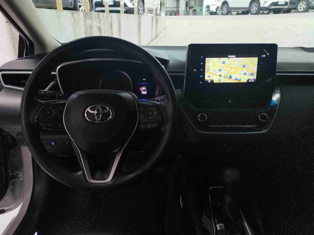 ALTIS 1.8  第9張相片