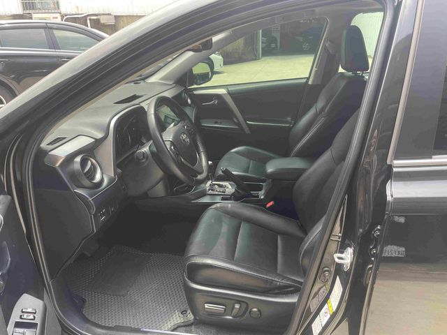 RAV4 2.5 HV  第7張相片