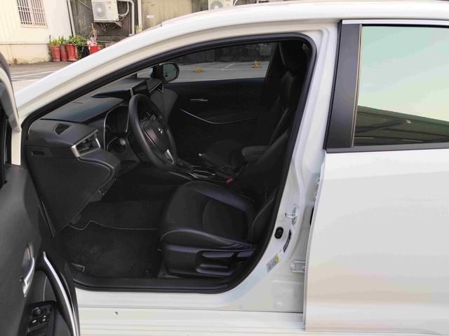 ALTIS 1.8E  第7張相片