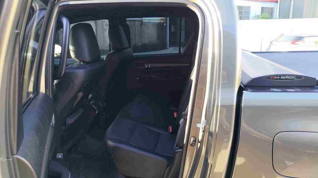 HILUX  第8張相片