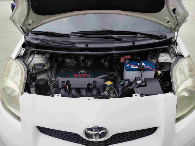 YARIS 1.5  第10張相片