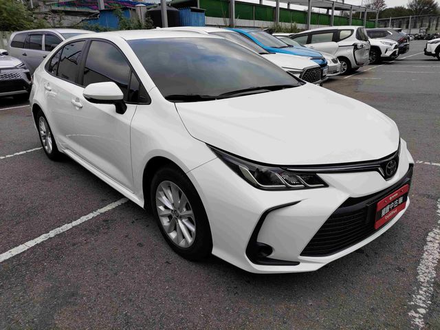 ALTIS 1.8  第3張相片