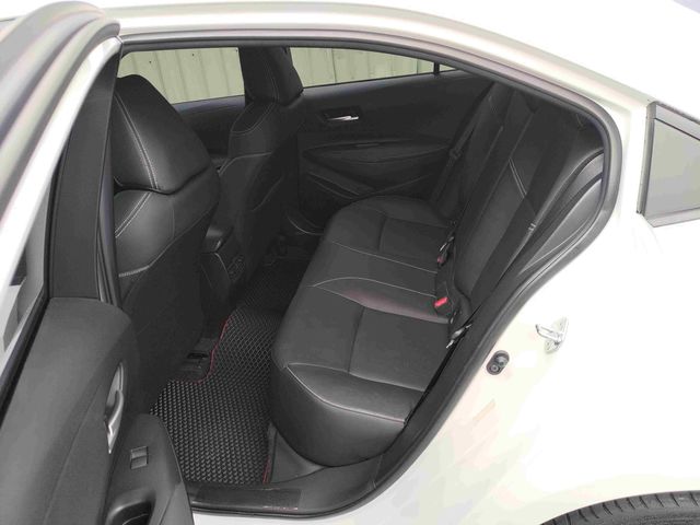 ALTIS 1.8  第8張相片