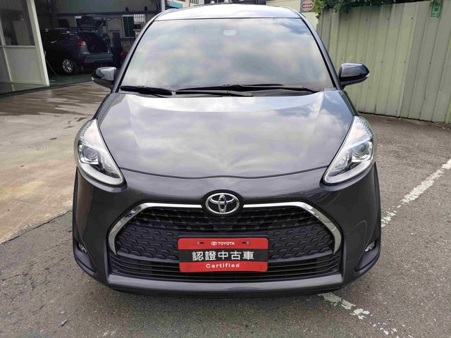SIENTA 1.8  第2張相片