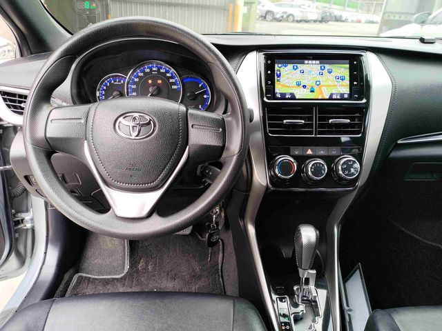 YARIS 1.5  第9張相片