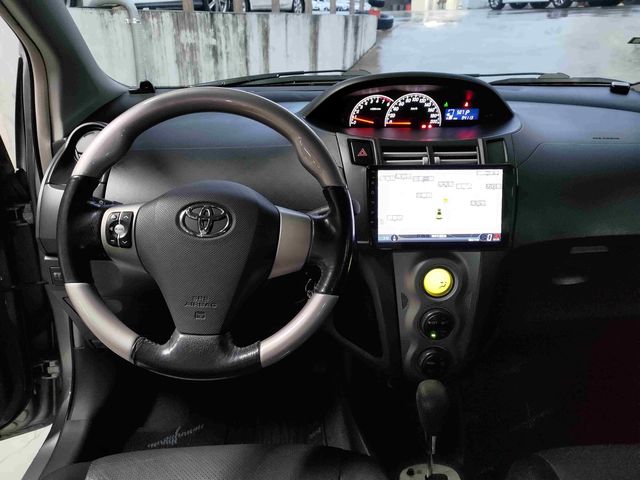 YARIS 1.5  第9張相片