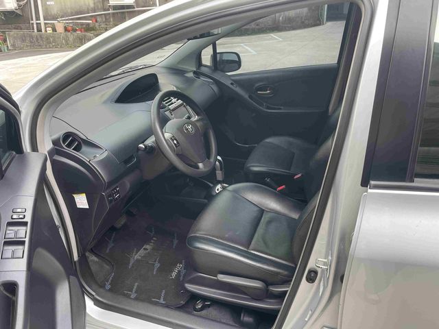 YARIS 1.5  第7張相片