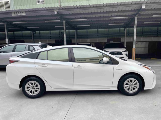 PRIUS 1.8  第3張相片