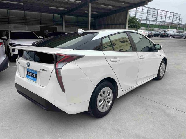 PRIUS 1.8  第5張相片