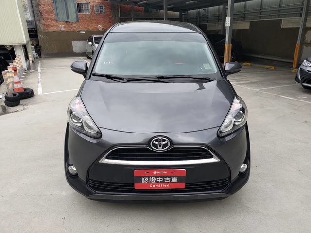 SIENTA 1.8  第2張相片