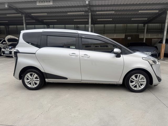 SIENTA 1.5  第4張相片