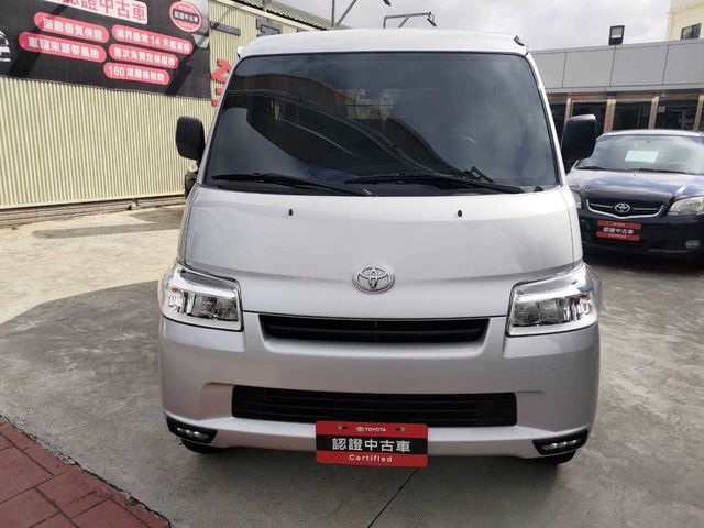 TOWN ACE VAN 5人  第2張相片