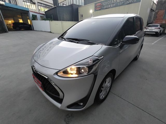 SIENTA 1.8  第1張相片