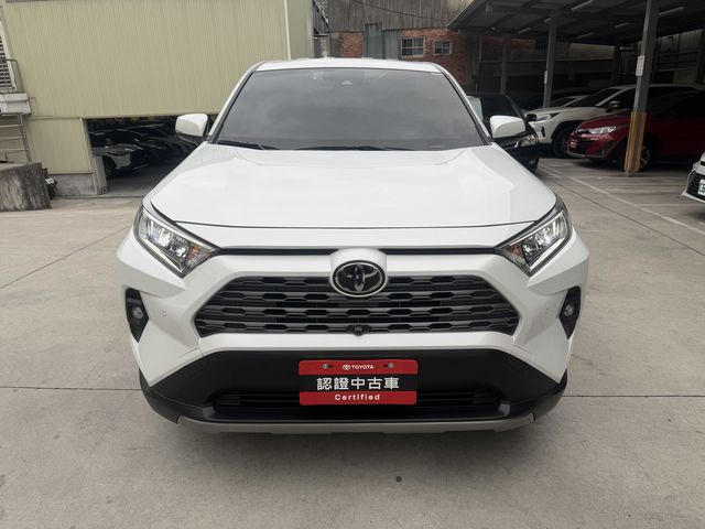 RAV4 2.0  第2張相片