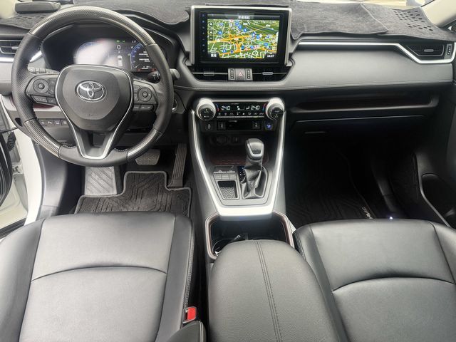 RAV4 2.0  第9張相片