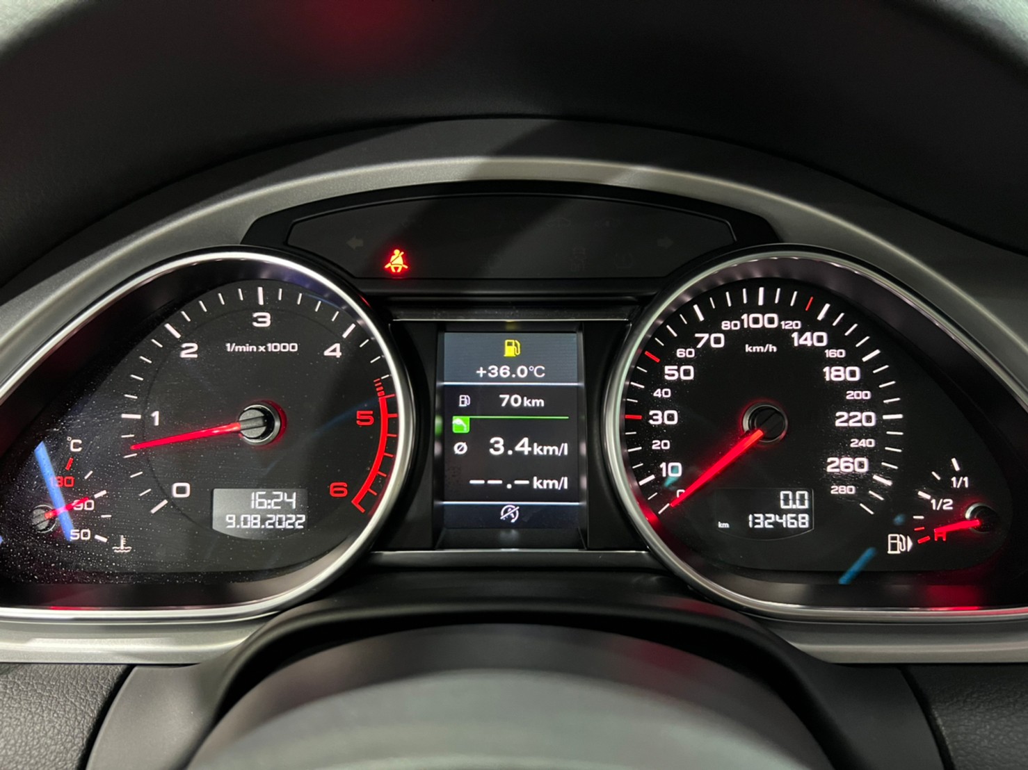 低里程 2013 Audi Q7 TDI Quattro 七人座『小李經理』元禾國際車業/特價中/一鍵就到  第5張相片