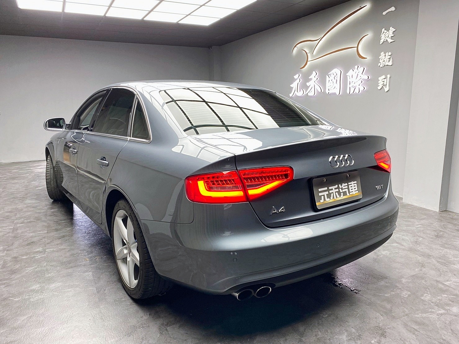 下殺中 2013/14 Audi A4 Sedan 35TFSI『小李經理』元禾國際車業/特價中/一鍵就到  第3張相片