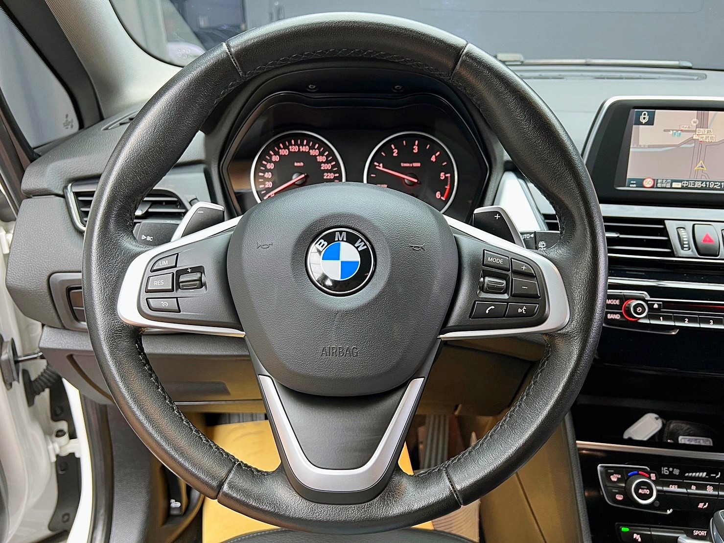 低里程 2016 BMW 218d Gran Tourer F46型 七人座『小李經理』元禾國際車業/特價中/一鍵就到  第8張相片