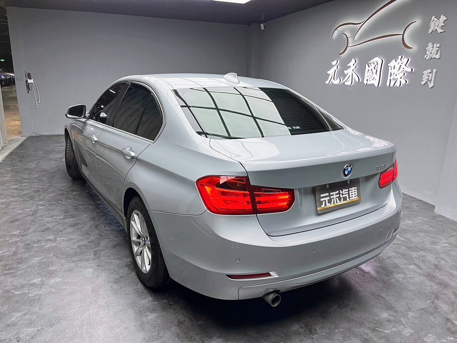 下殺中 2015 BMW 316i Sedan F30型『小李經理』元禾國際車業/特價中/一鍵就到  第3張相片