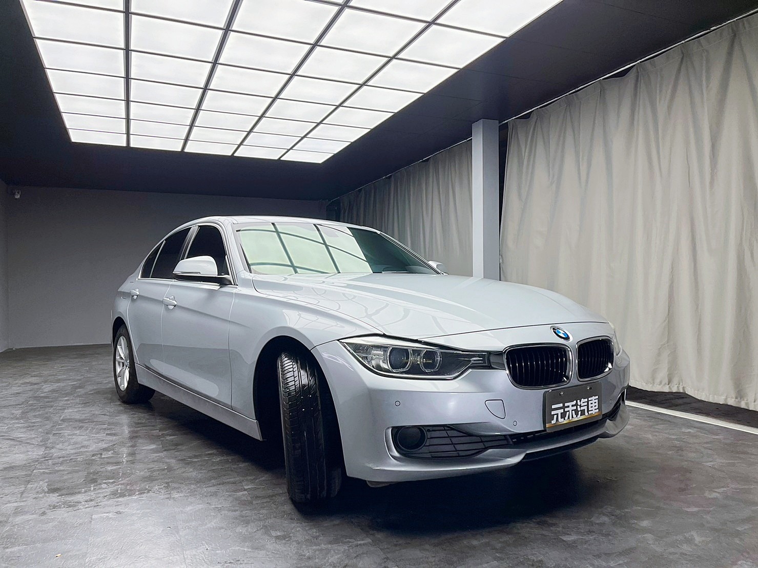 下殺中 2015 BMW 316i Sedan F30型『小李經理』元禾國際車業/特價中/一鍵就到  第18張相片