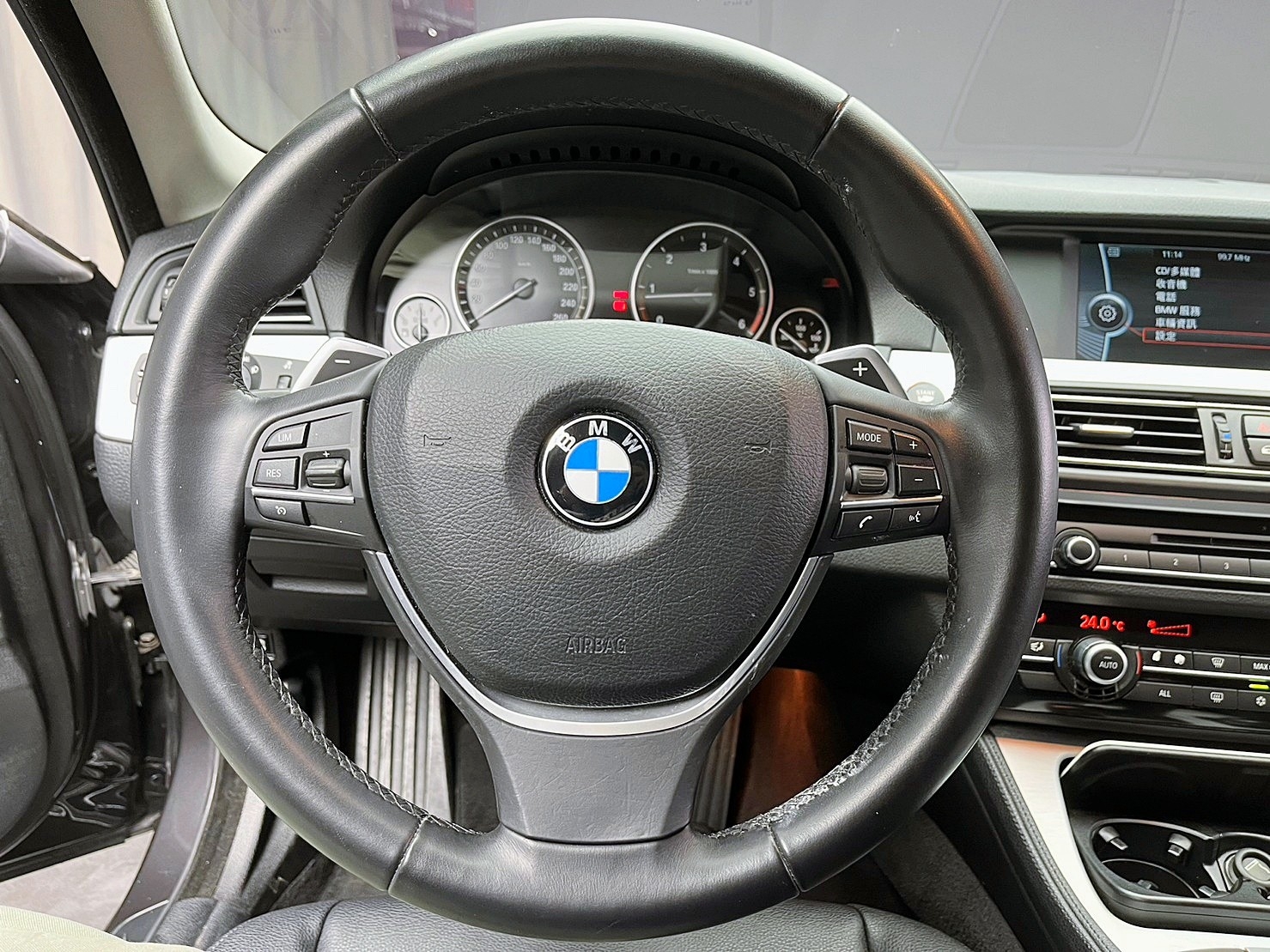 下殺中 2012 BMW 520d Touring F11型『小李經理』元禾國際車業/特價中/一鍵就到  第11張相片