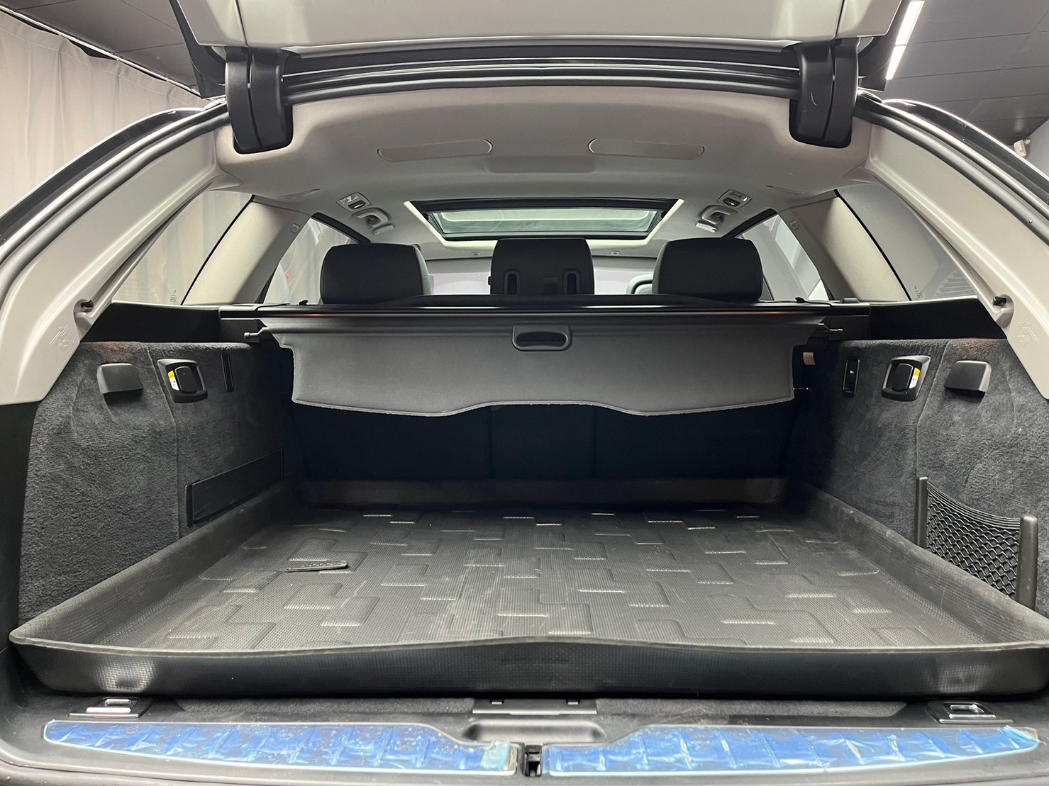 下殺中 2012 BMW 520d Touring F11型『小李經理』元禾國際車業/特價中/一鍵就到  第17張相片