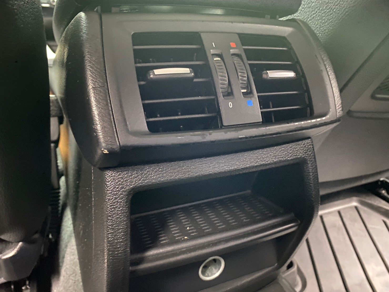低里程 2014 BMW X4 xDrive35i F26型『小李經理』元禾國際車業/特價中/一鍵就到  第11張相片