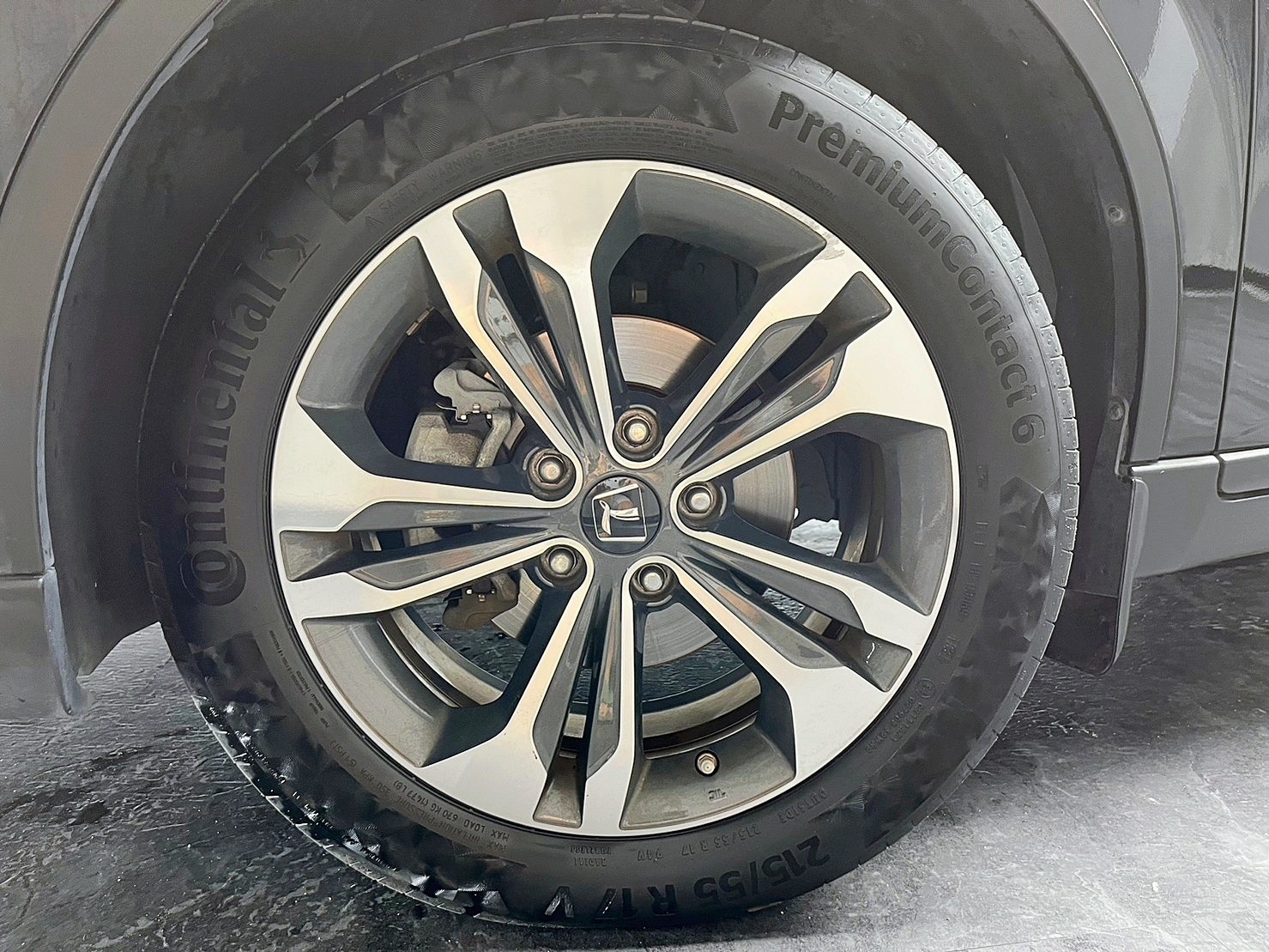 低里程 2016/17 Luxgen U6 Turbo ECO Hyper 經典型『小李經理』元禾國際車業/特價中/一鍵就到  第13張相片