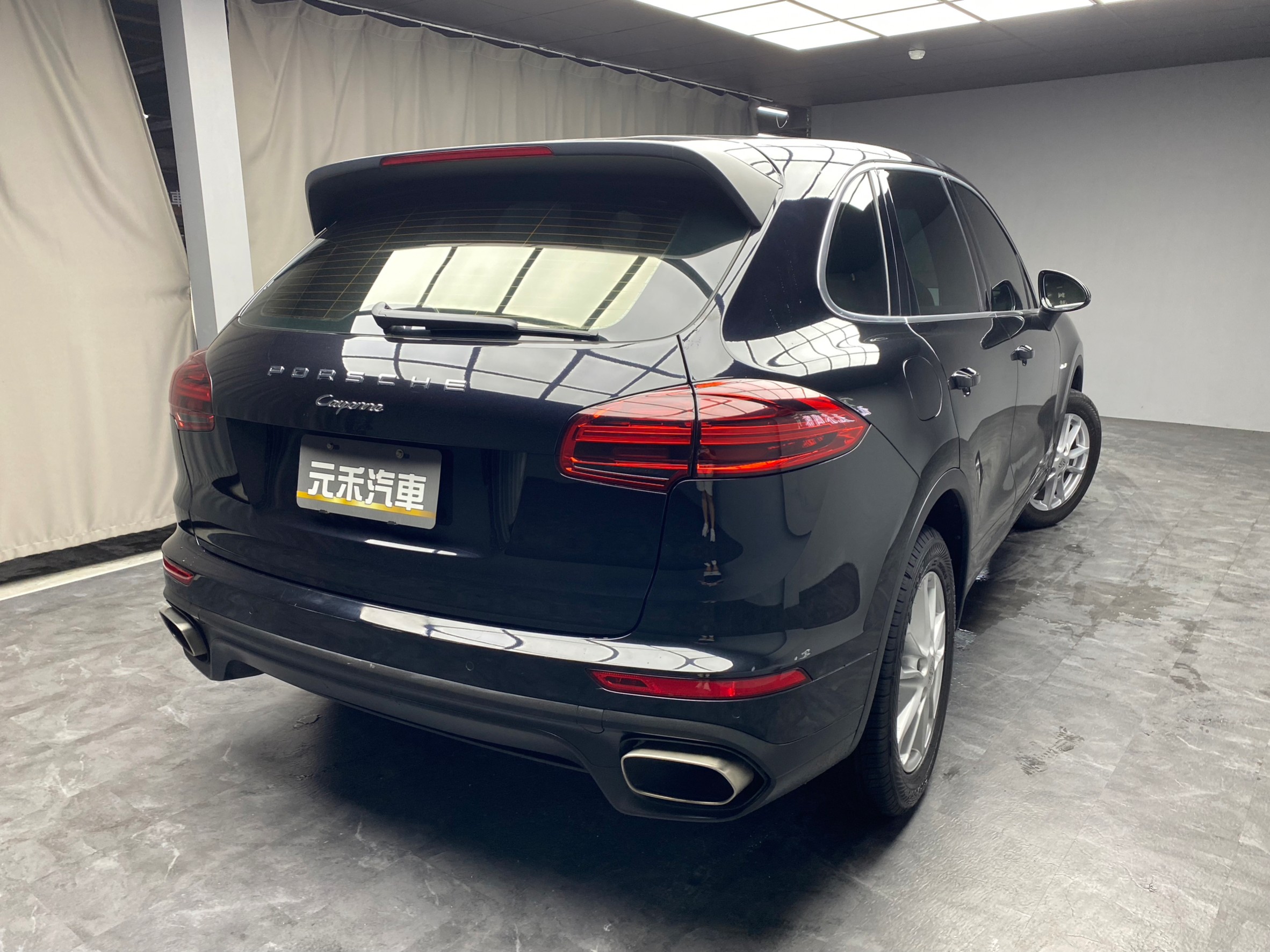 低里程 2015 Porsche Cayenne Diesel『小李經理』元禾國際車業/特價中/一鍵就到  第19張相片