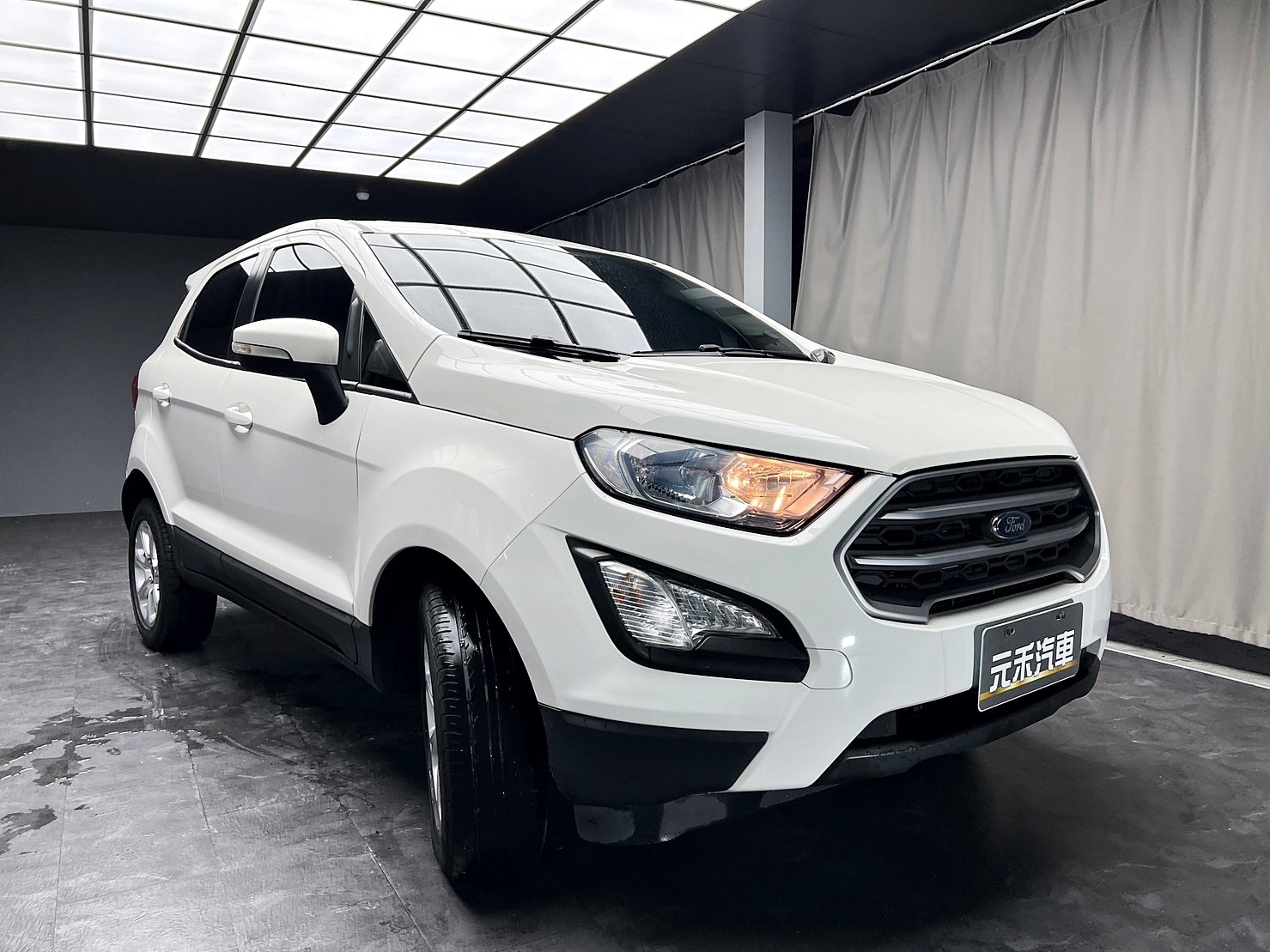 低里程 2018 Ford EcoSport 都會時尚型『小李經理』元禾國際車業/特價中/一鍵就到  第16張相片