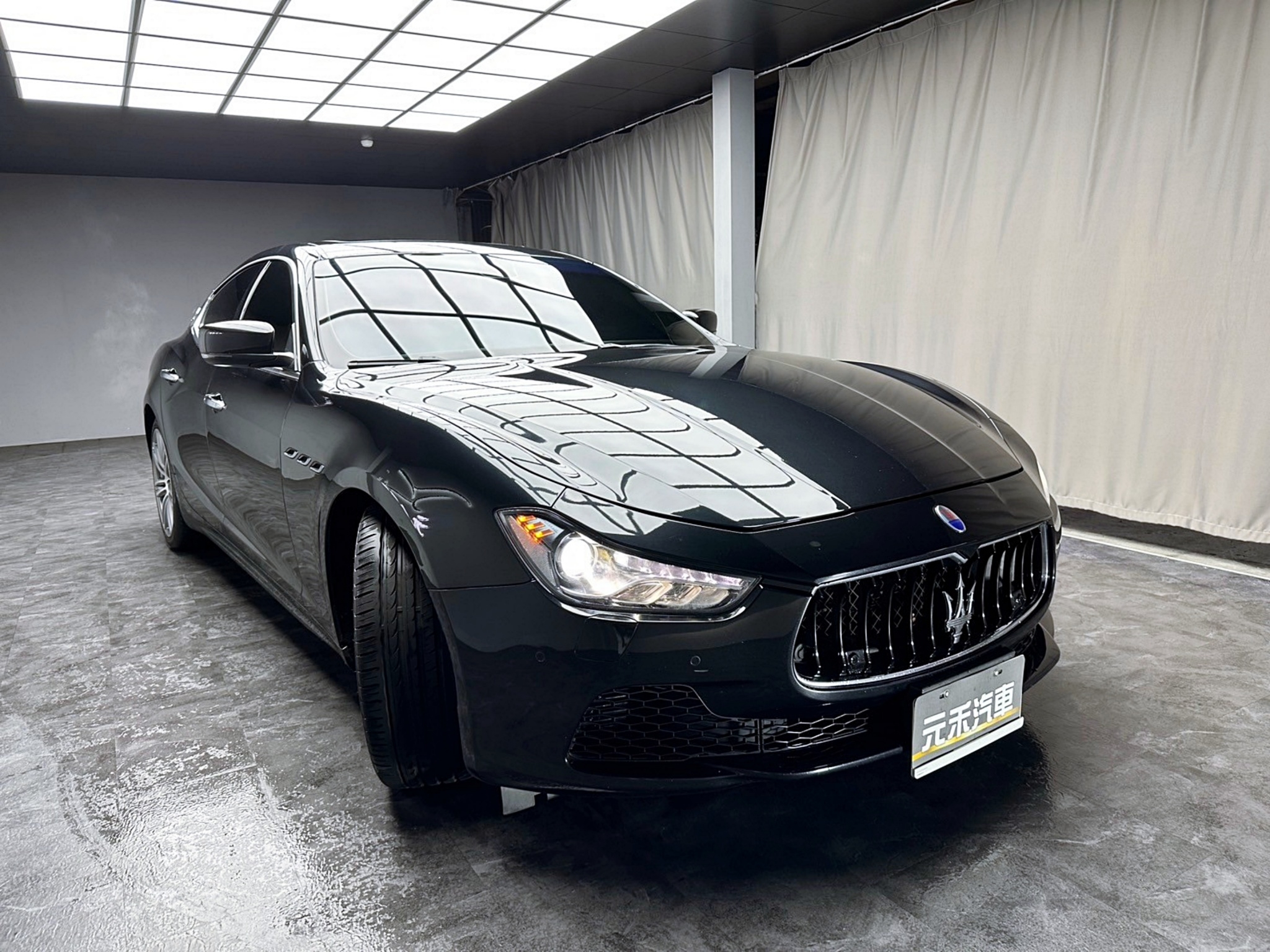 低里程 2014 Maserati Ghibli SQ4『小李經理』元禾國際車業/特價中/一鍵就到  第20張相片