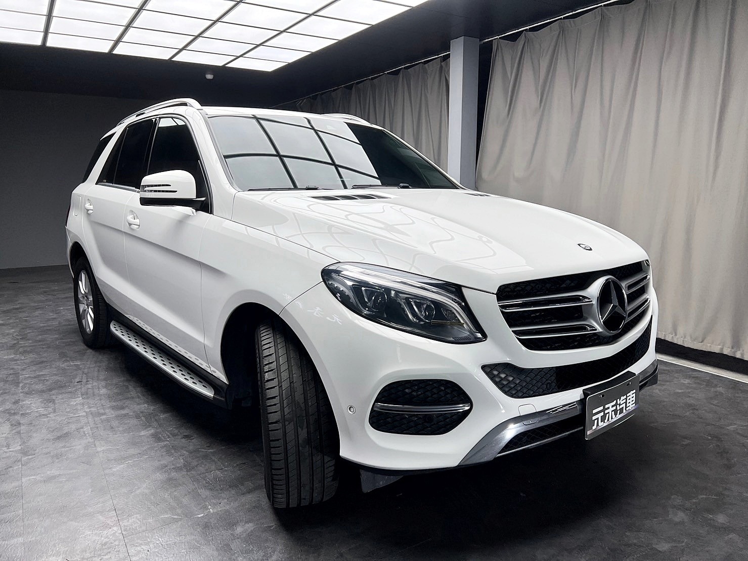 低里程 2016 Benz GLE250d 4MATIC W166型『小李經理』元禾國際車業/特價中/一鍵就到  第18張相片