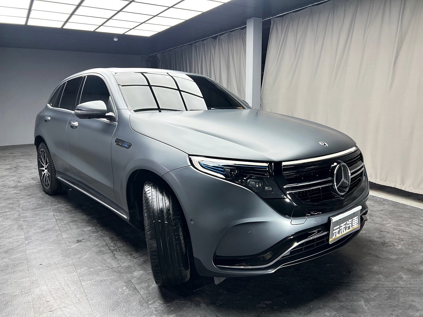 低里程 2020/21 Benz EQC400 4MATIC 運動版『小李經理』元禾國際車業/特價中/一鍵就到  第19張相片