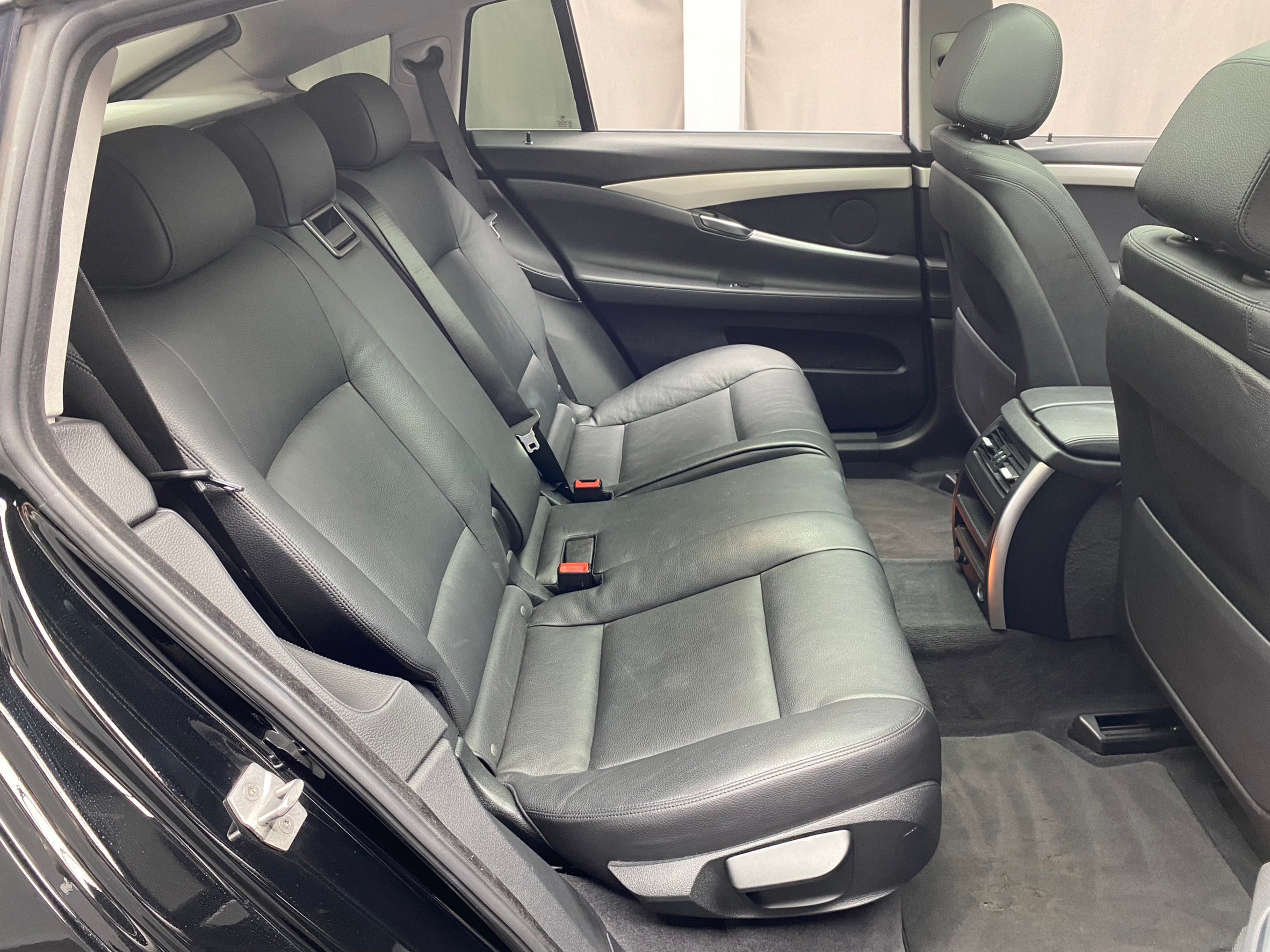 低里程 2016 BMW 528i GT F07型『小李經理』元禾國際車業/特價中/一鍵就到  第13張相片