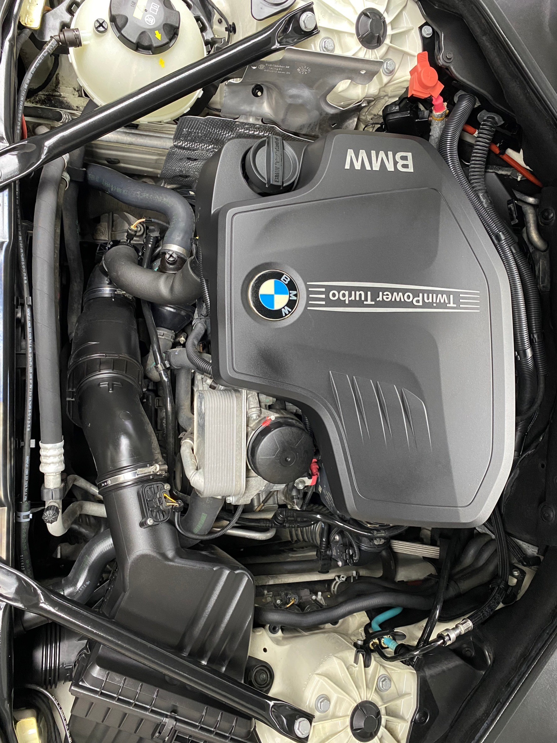 低里程 2014 BMW 520i Sedan『小李經理』元禾國際車業/特價中/一鍵就到  第14張相片