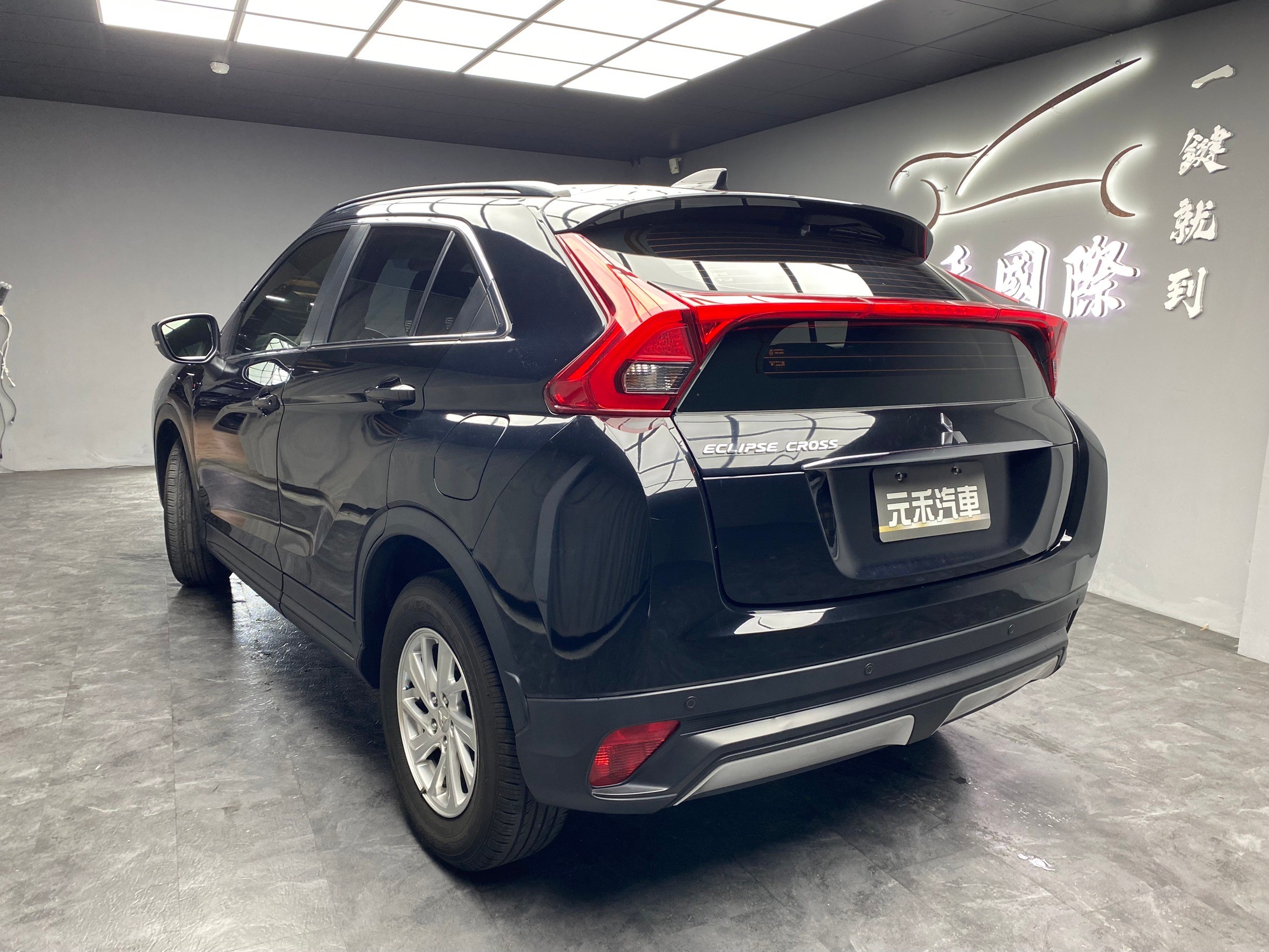 低里程 2018 Mitsubishi Eclipse Cross 傳奇型『小李經理』元禾國際車業/特價中/一鍵就到  第3張相片