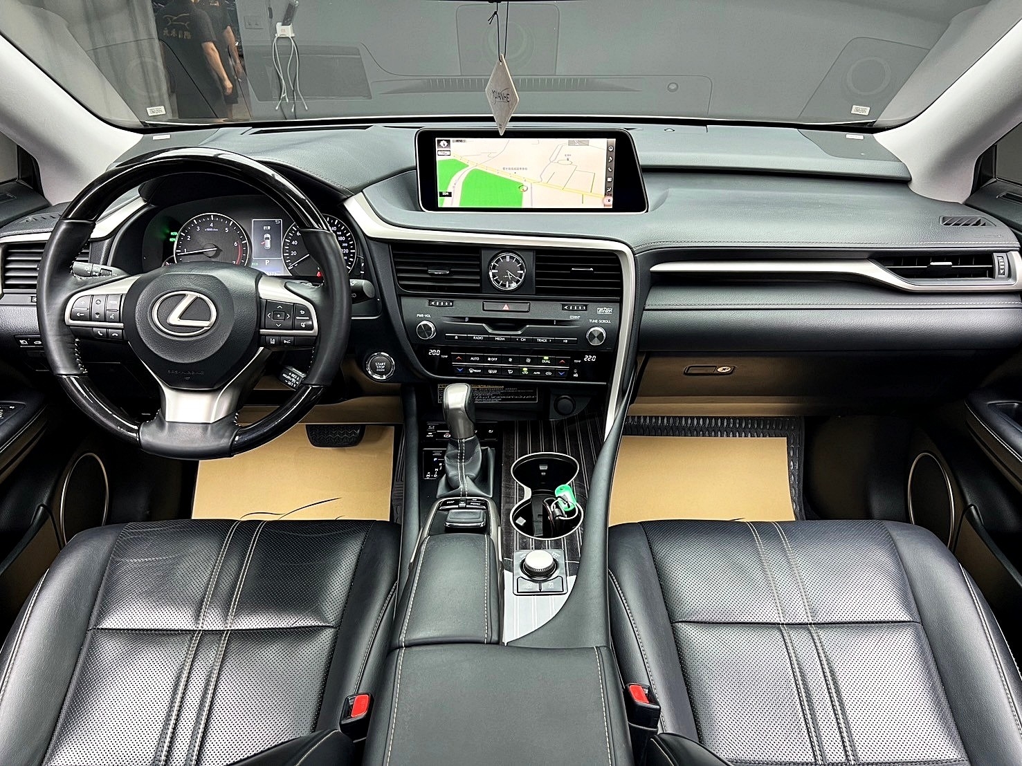 可回原廠 2019 Lexus RX300 旗艦版『小李經理』元禾國際車業/特價中/一鍵就到  第10張相片