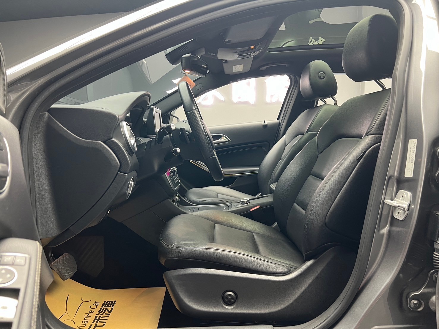 便宜無待修 2014/15 Benz A200 W176型『小李經理』元禾國際車業/特價中/一鍵就到  第11張相片