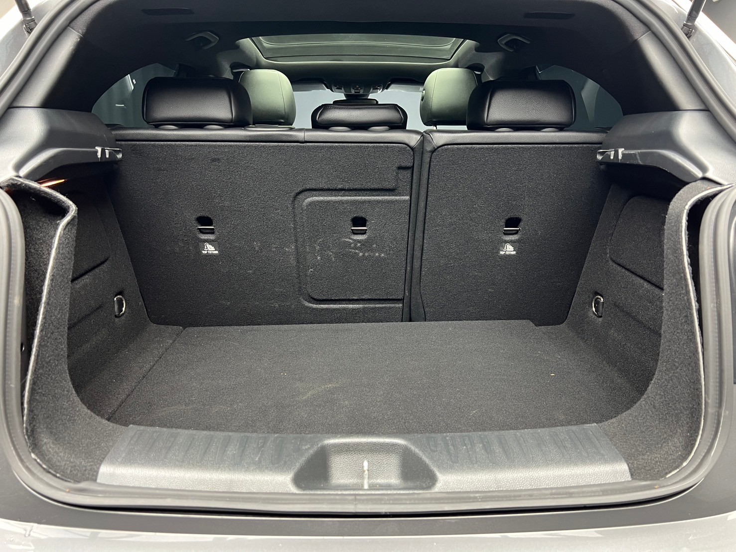 便宜無待修 2014/15 Benz A200 W176型『小李經理』元禾國際車業/特價中/一鍵就到  第12張相片