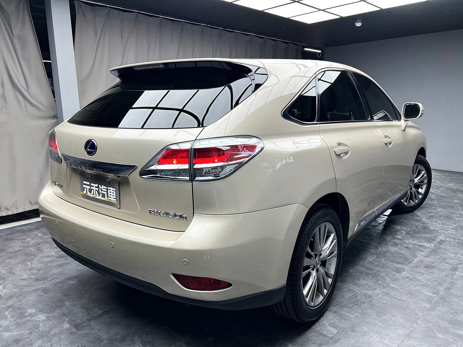 可回原廠 2014 Lexus RX450h 頂級版『小李經理』元禾國際車業/特價中/一鍵就到  第20張相片