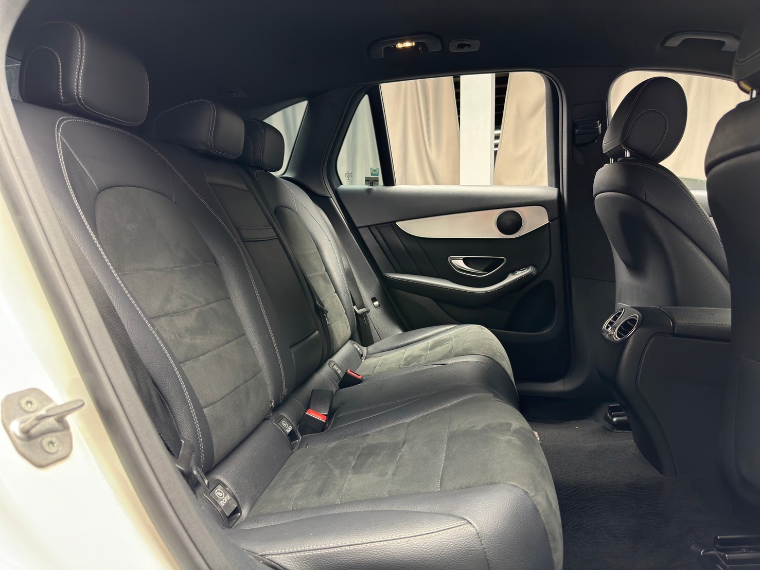 便宜無待修 2016 Benz GLC250 4MATIC X253型『小李經理』元禾國際車業/特價中/一鍵就到  第12張相片