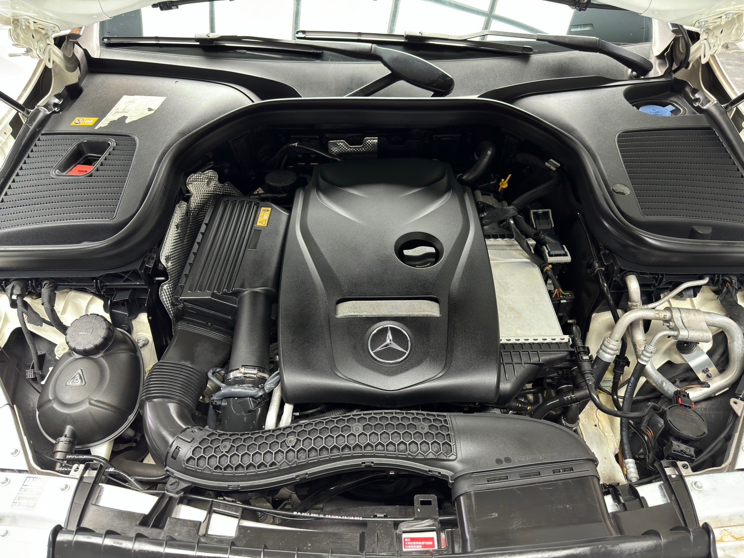 便宜無待修 2016 Benz GLC250 4MATIC X253型『小李經理』元禾國際車業/特價中/一鍵就到  第15張相片