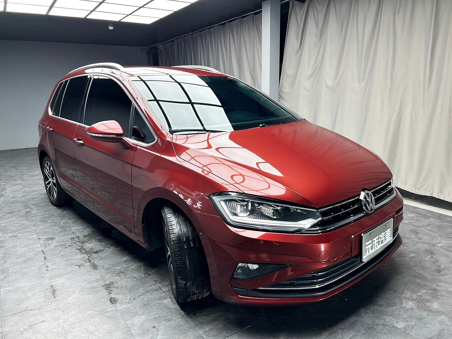 可回原廠 2018 Volkswagen Golf Sportsvan 280TSI Highline『小李經理』元禾國際車業/特價中/一鍵就到  第17張相片
