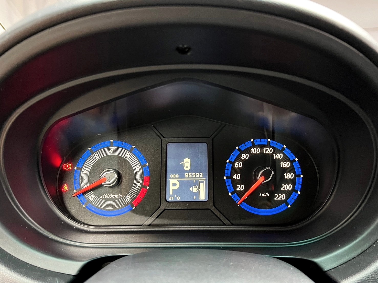 可回原廠 2019 Mitsubishi Colt Plus 尊貴型『小李經理』元禾國際車業/特價中/一鍵就到  第6張相片