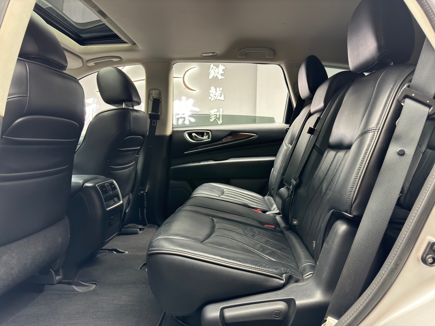 可回原廠 2014/15 Infiniti QX60 V6七人座豪華款『小李經理』元禾國際車業/特價中/一鍵就到  第13張相片