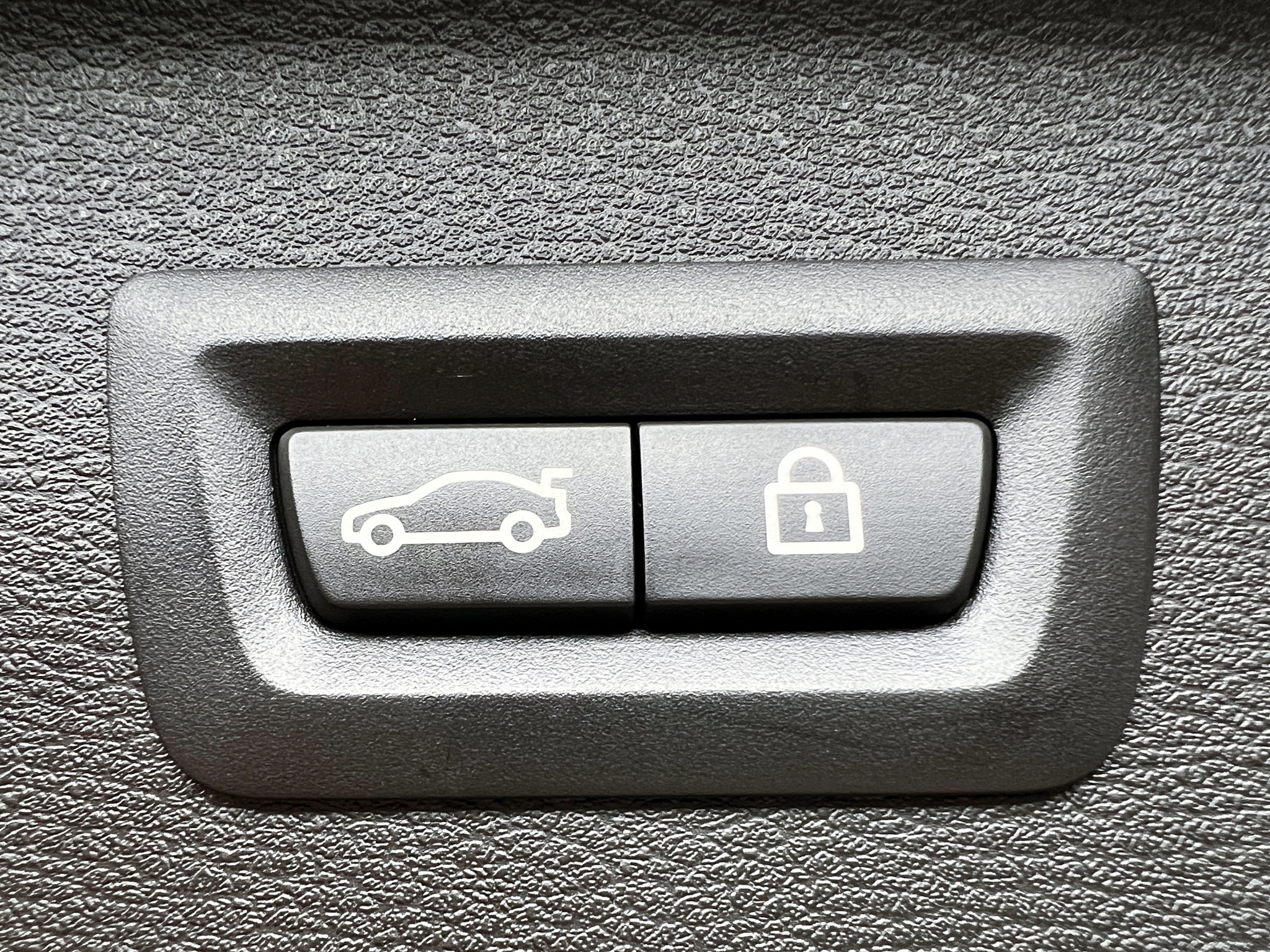 可回原廠 2016 BMW X1 sDrive20i F48型『小李經理』元禾國際車業/特價中/一鍵就到  第20張相片