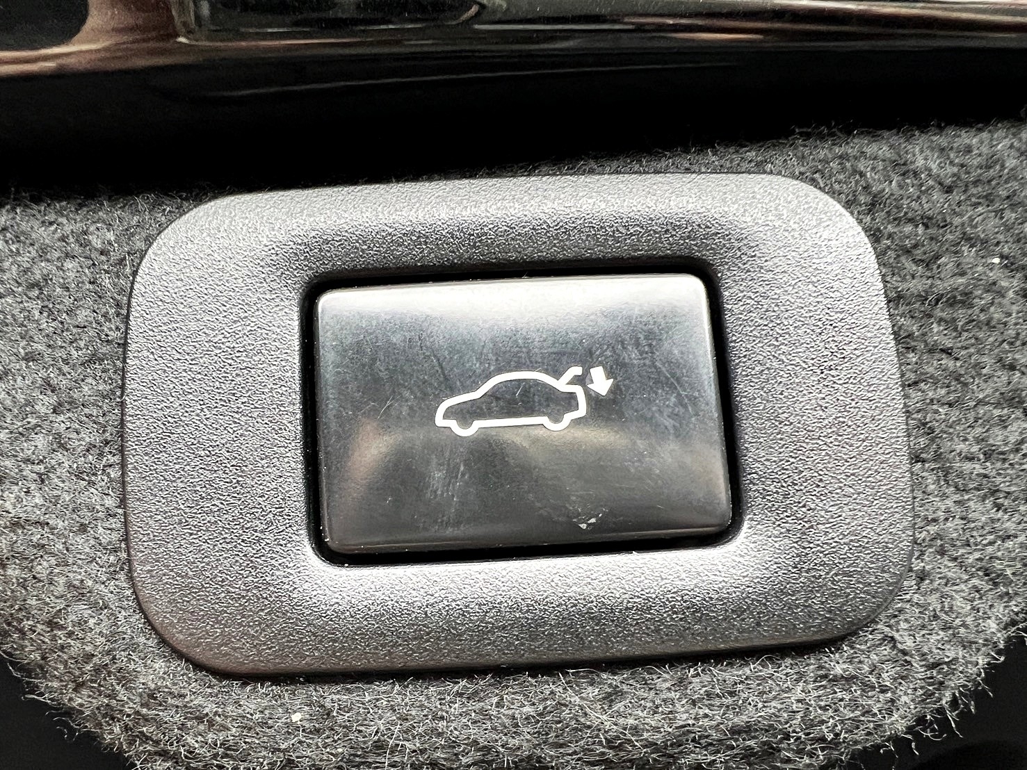 可回原廠 2019 Lexus ES250 旗艦版『小李經理』元禾國際車業/特價中/一鍵就到  第16張相片