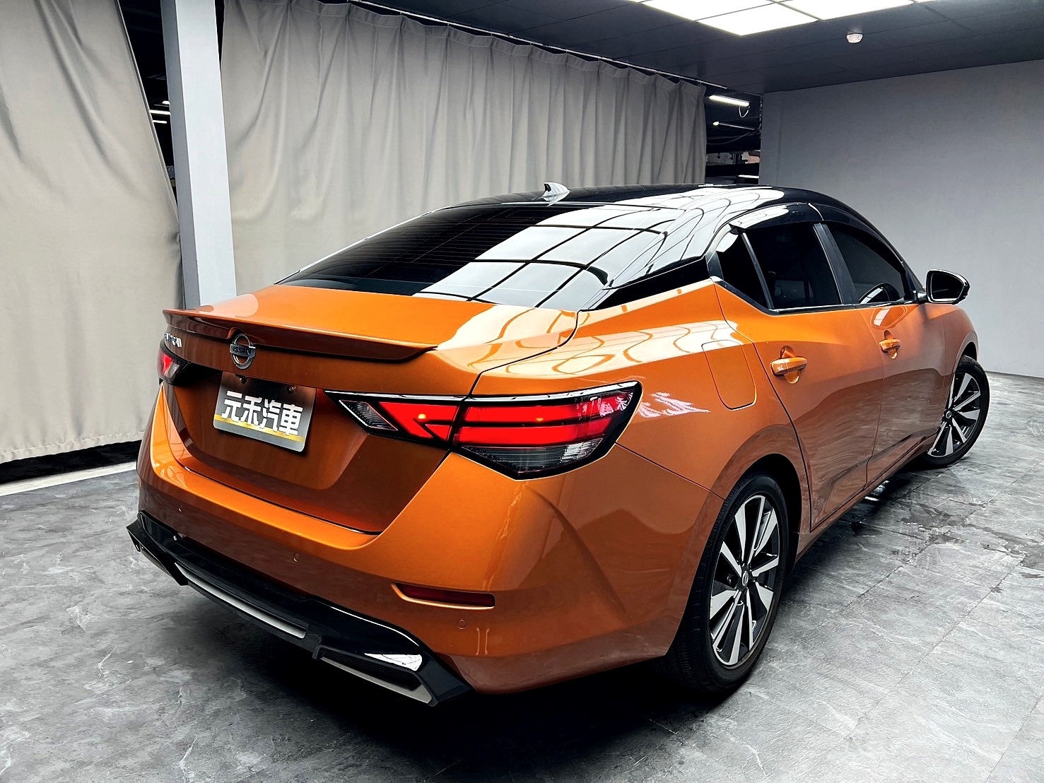 可回原廠 2020/21 Nissan Sentra 尊爵智駕版『小李經理』元禾國際車業/特價中/一鍵就到  第17張相片